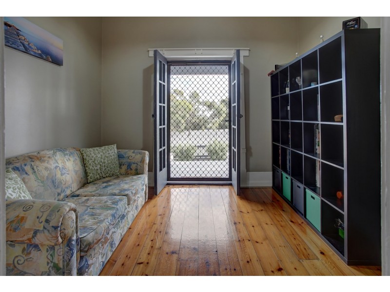 2/24 Queen Street, Port Lincoln SA 5606