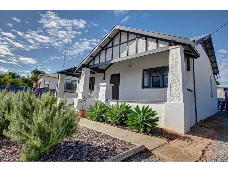 2/24 Queen Street, Port Lincoln SA 5606