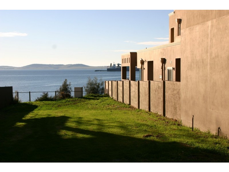 44 Lincoln Highway, Port Lincoln SA 5606