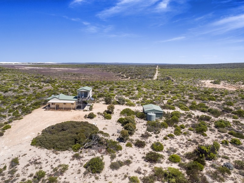 1962 Fowlers Bay Road, Fowlers Bay SA 5690