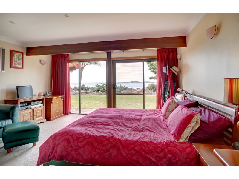 61 Yardea Street, Port Lincoln SA 5606