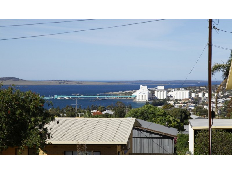 17 Easton Road, Port Lincoln SA 5606