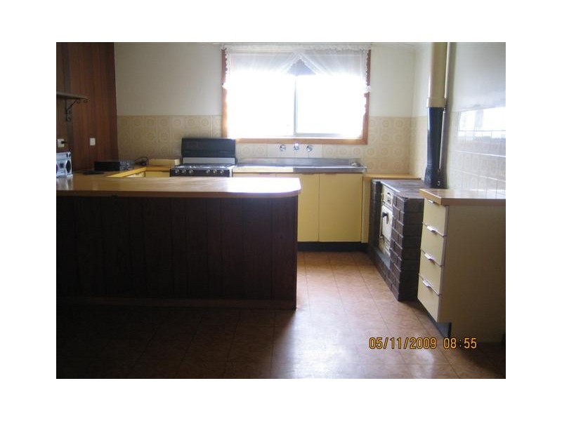 98 Proper Bay RD, Port Lincoln SA 5606