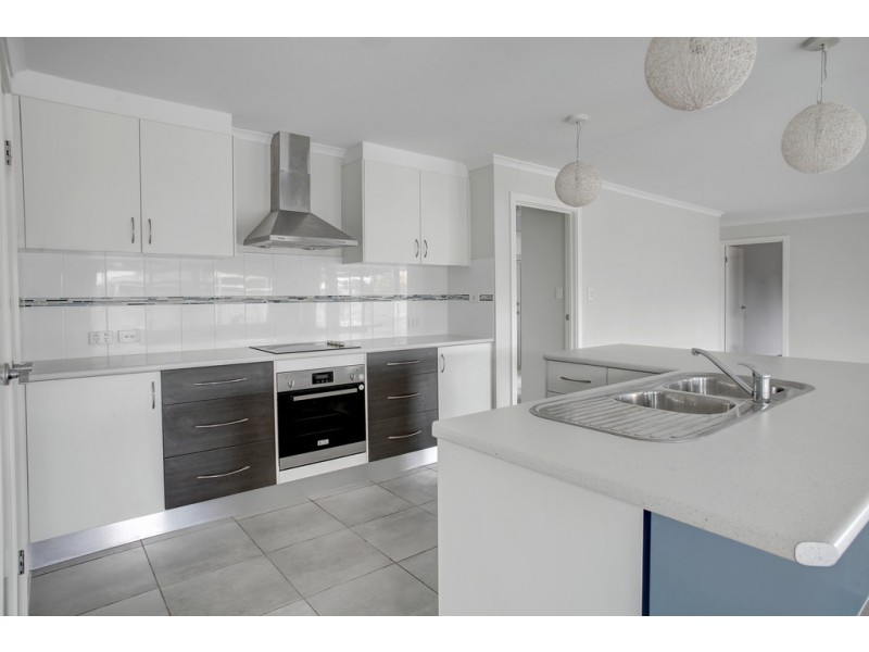 15 Nancy Road, Coffin Bay SA 5607