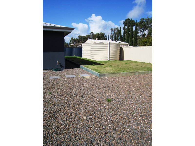15 Nancy Road, Coffin Bay SA 5607