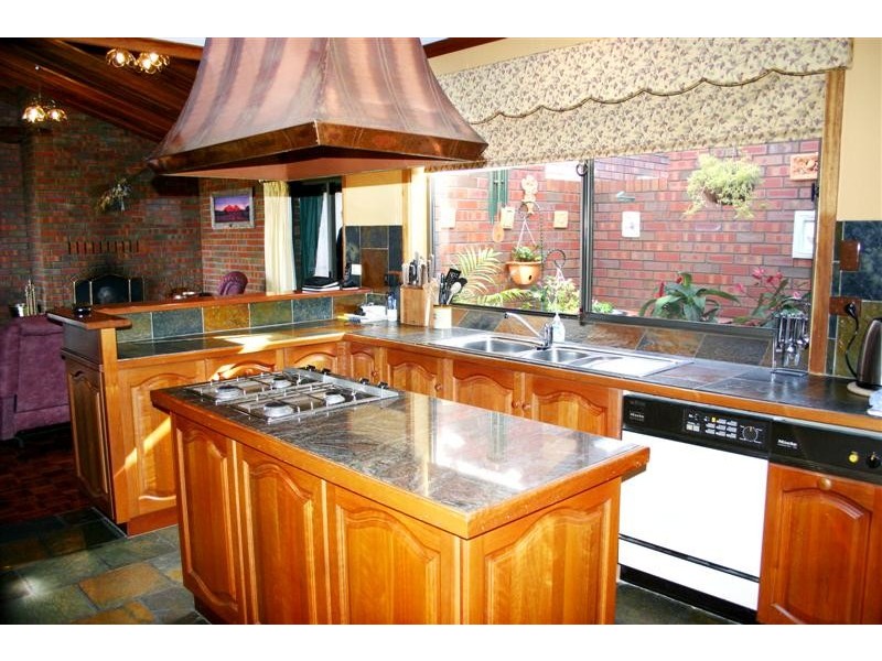 1 Lindsay Street, Port Lincoln SA 5606