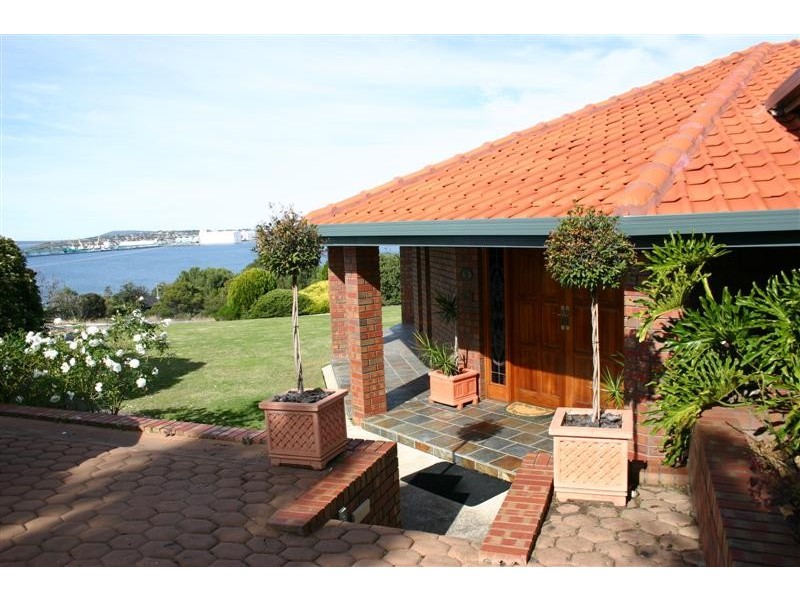 1 Lindsay Street, Port Lincoln SA 5606