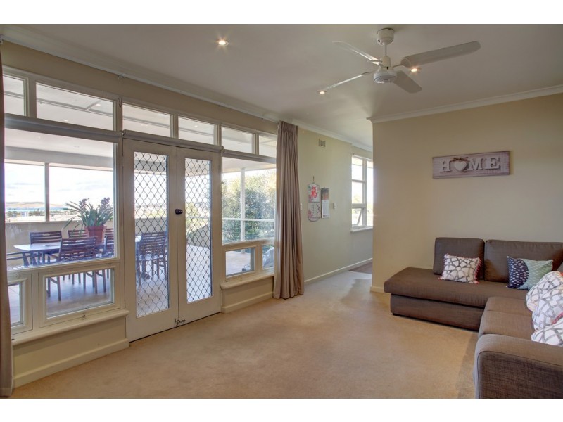 17 New West Road, Port Lincoln SA 5606