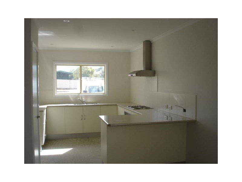 2 / 1a Leech Place, Port Lincoln SA 5606