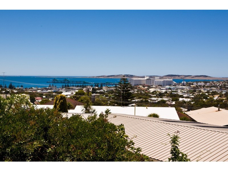 10 Dobbins Street, Port Lincoln SA 5606