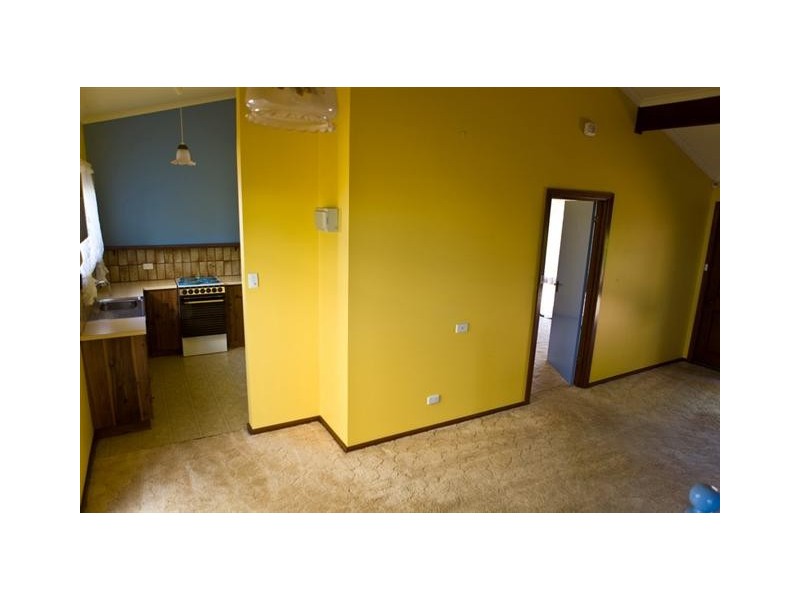 10 Dobbins Street, Port Lincoln SA 5606