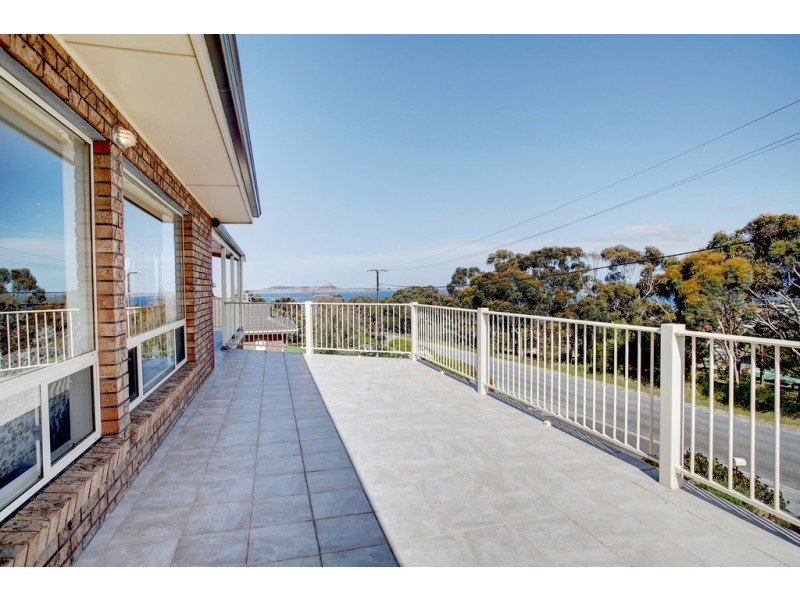 24 Valley View Road, Port Lincoln SA 5606