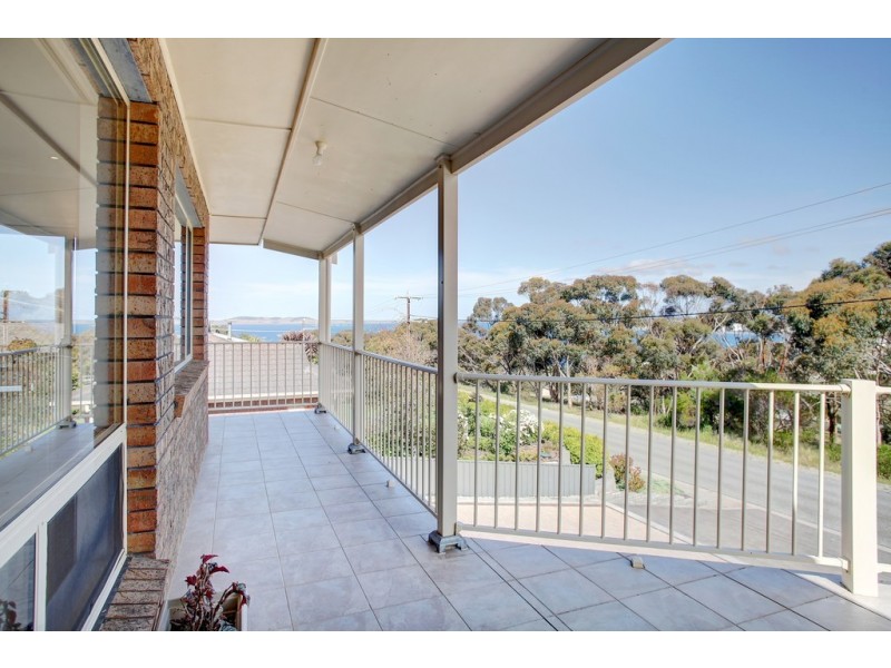 24 Valley View Road, Port Lincoln SA 5606