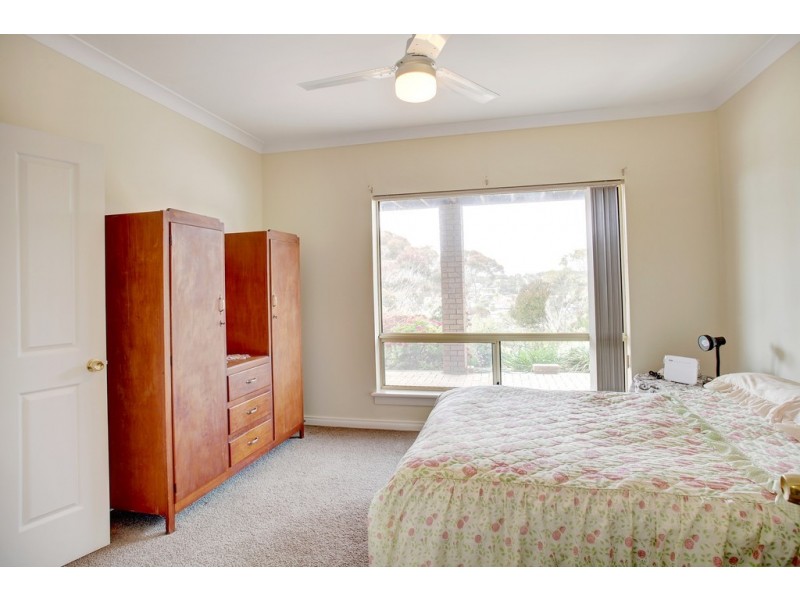 24 Valley View Road, Port Lincoln SA 5606