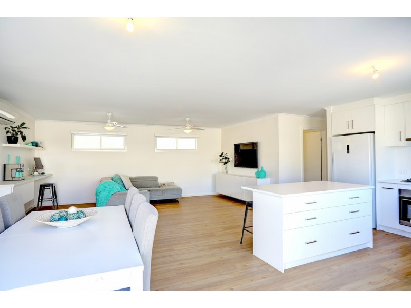 32 Wavell Rd, Port Lincoln SA 5606