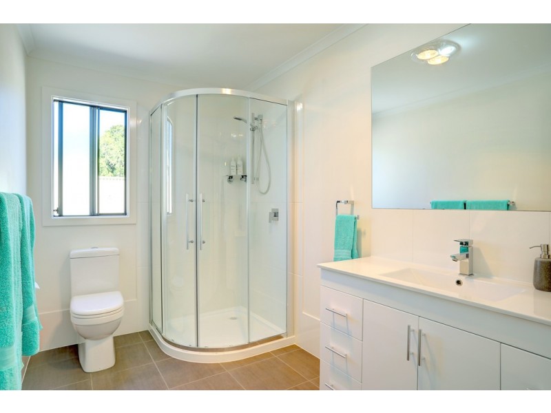 32 Wavell Rd, Port Lincoln SA 5606