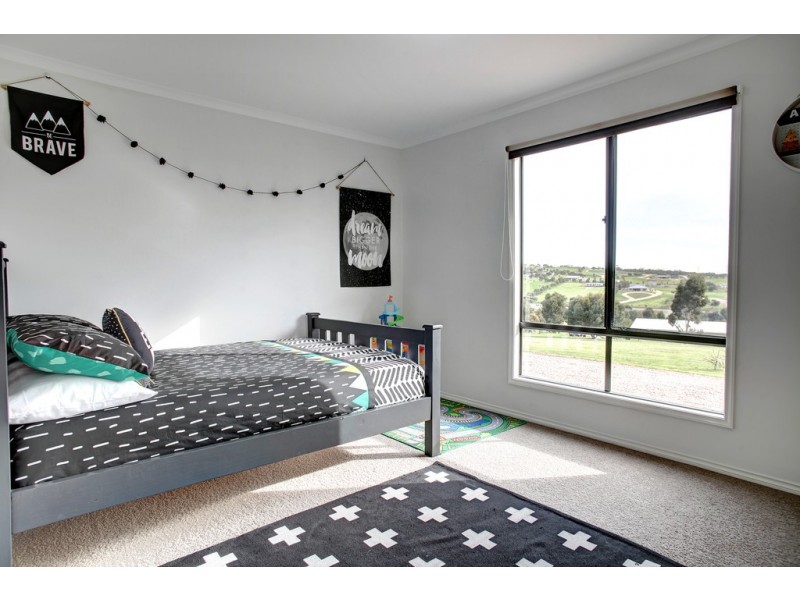 35-41 Lorikeet Court, Boston SA 5607