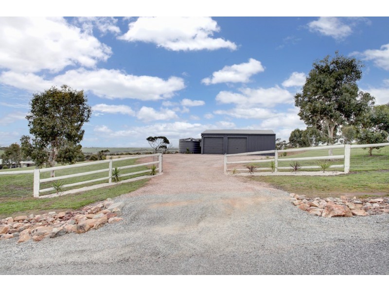 35-41 Lorikeet Court, Boston SA 5607
