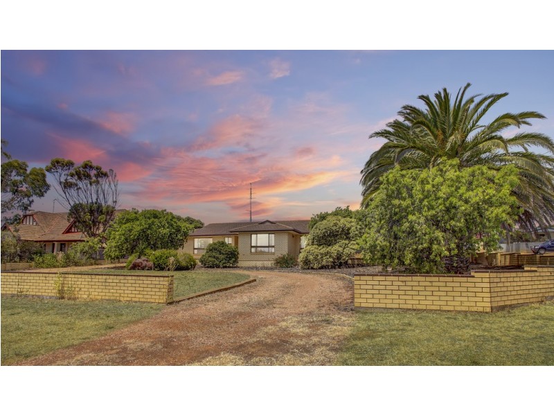 15 Knott Street, Port Lincoln SA 5606
