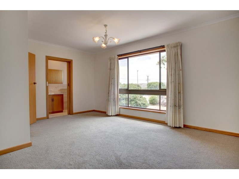 15 Knott Street, Port Lincoln SA 5606