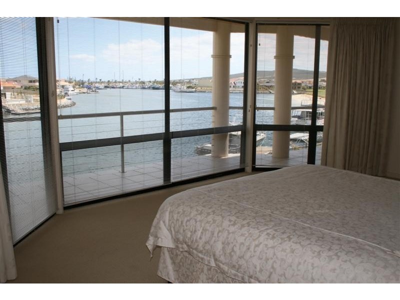 3 Calais Avenue, Port Lincoln SA 5606