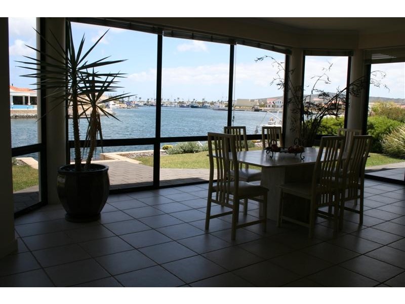 3 Calais Avenue, Port Lincoln SA 5606