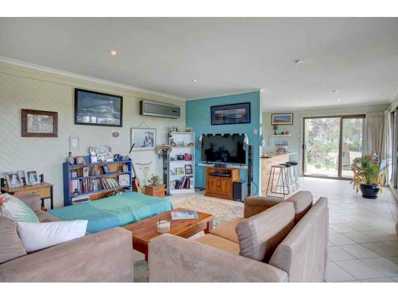 10 Osprey Court, Coffin Bay SA 5607