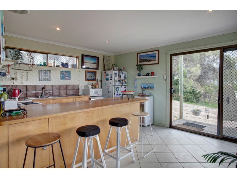 10 Osprey Court, Coffin Bay SA 5607