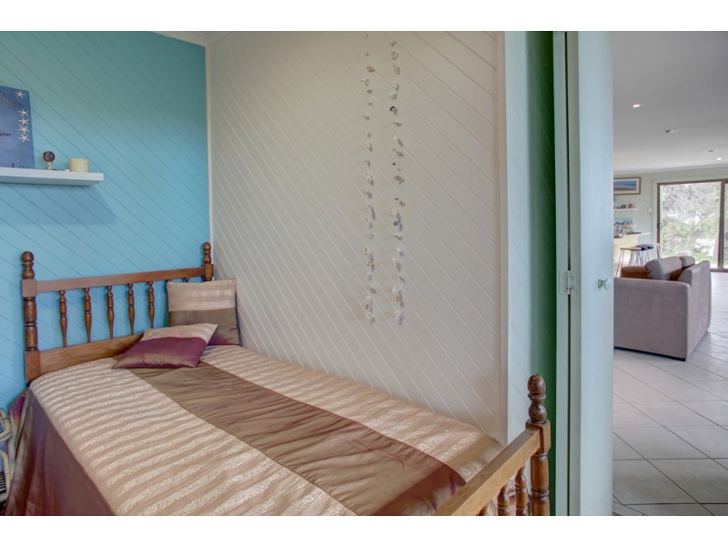 10 Osprey Court, Coffin Bay SA 5607