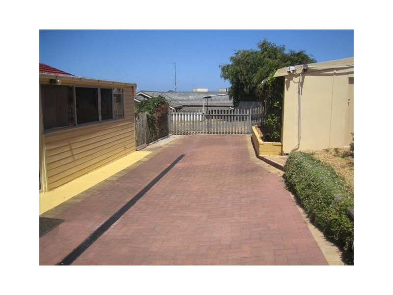17  Stuart Tce, Port Lincoln SA 5606