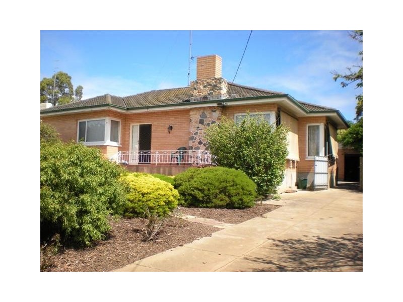 4 Victoria Cres, Port Lincoln SA 5606