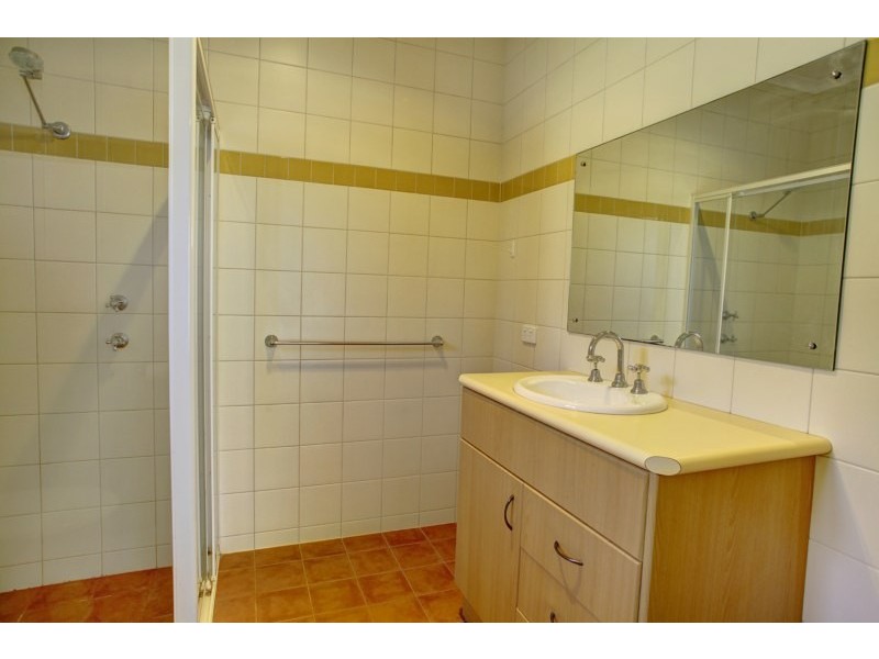 2 Calais Avenue, Port Lincoln SA 5606