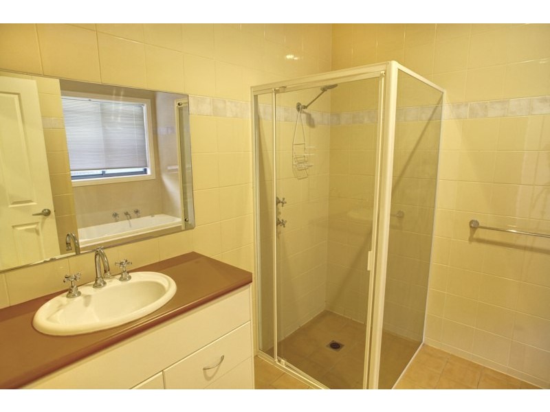 2 Calais Avenue, Port Lincoln SA 5606