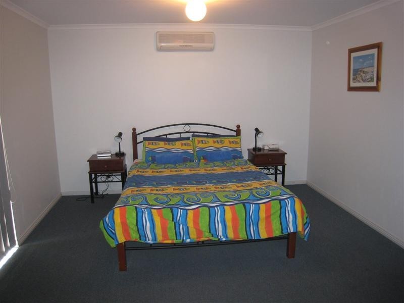 1-4/ 1 North Tce, Tumby Bay SA 5605
