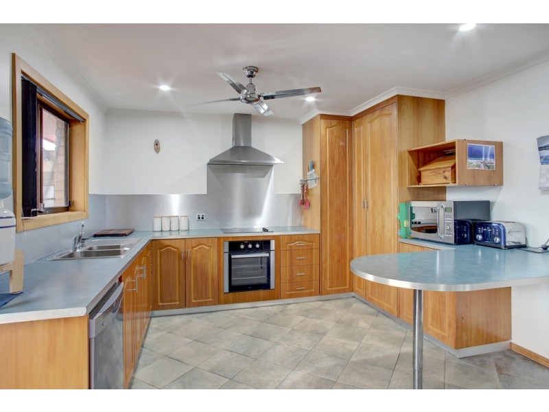 14 Highview Drive, Port Lincoln SA 5606