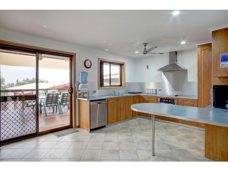 14 Highview Drive, Port Lincoln SA 5606