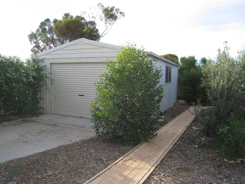 9 Adey Cres, Ceduna SA 5690