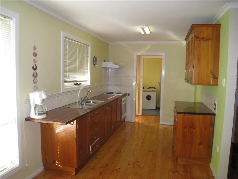 9 Adey Cres, Ceduna SA 5690