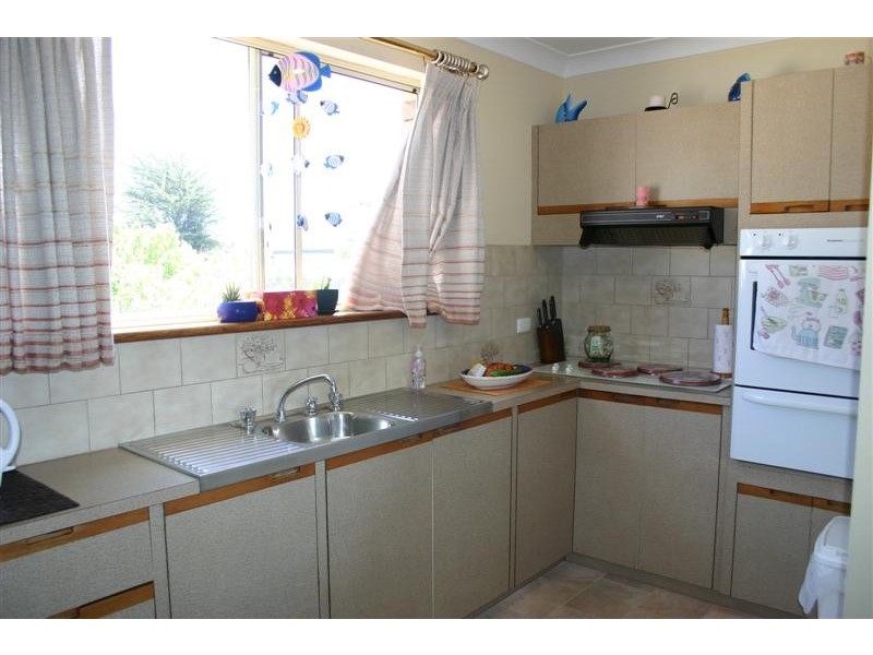 39 Hilltop Drive, Port Lincoln SA 5606
