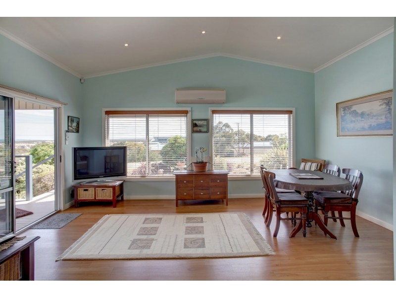 25 McLaren Street, Port Lincoln SA 5606