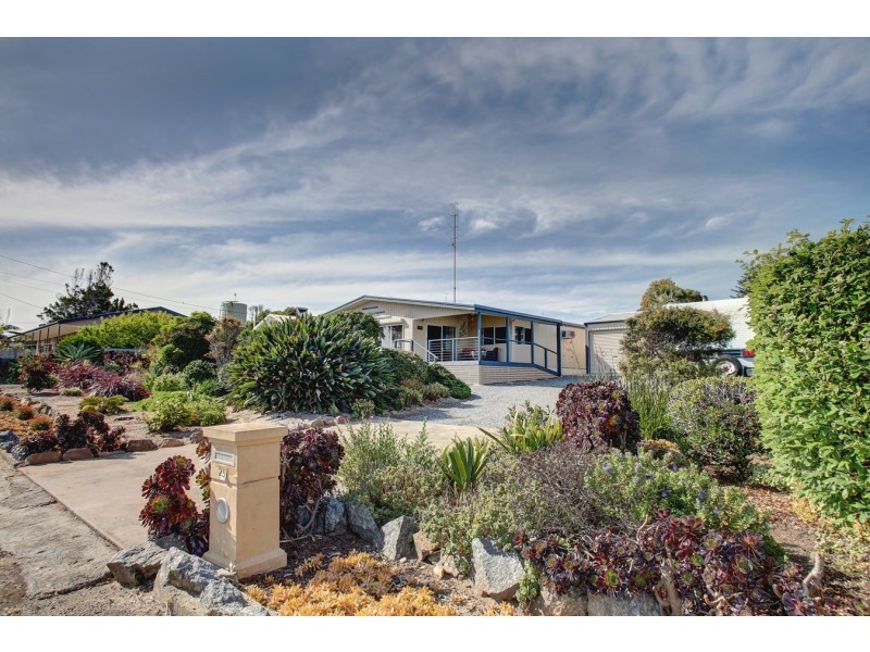25 McLaren Street, Port Lincoln SA 5606