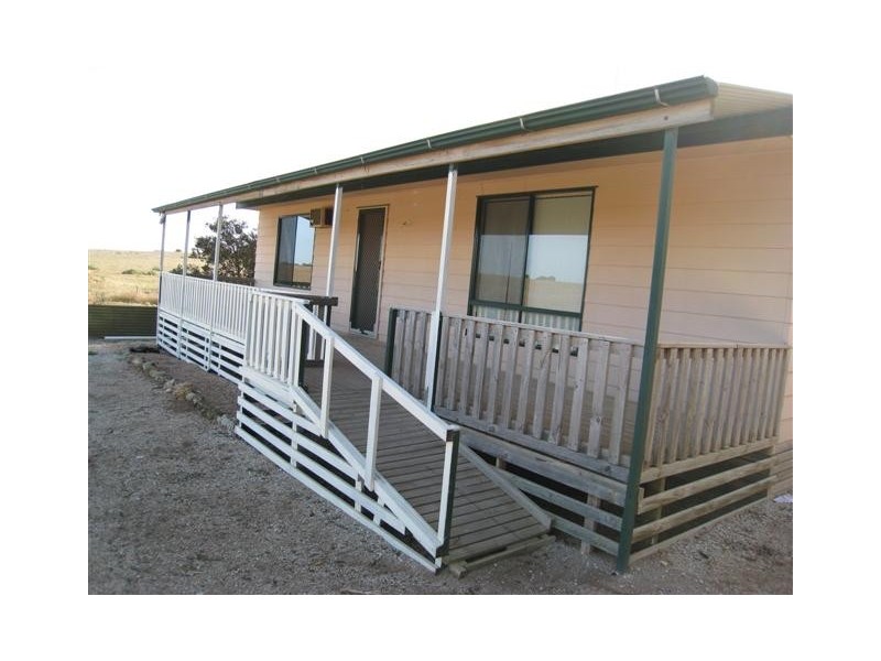 51 Hundred of Blacker, Laura Bay SA 5680