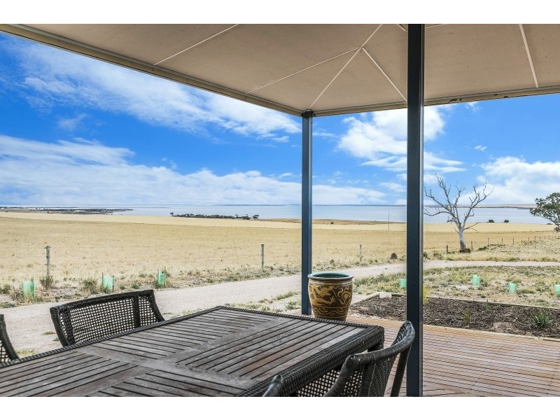 16 Vida May Way, Streaky Bay SA 5680