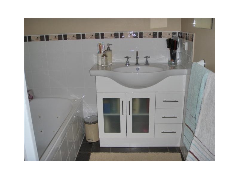 2/17  York Street, Port Lincoln SA 5606