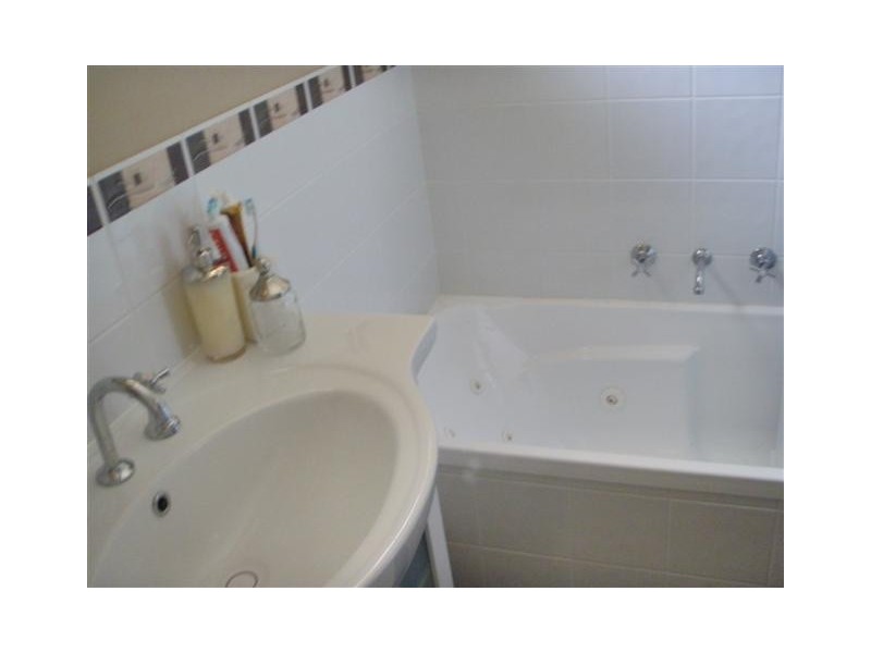 2/17  York Street, Port Lincoln SA 5606