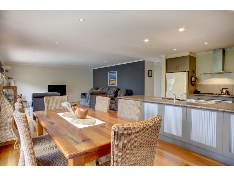 2/3 Murray Drive, North Shields SA 5607