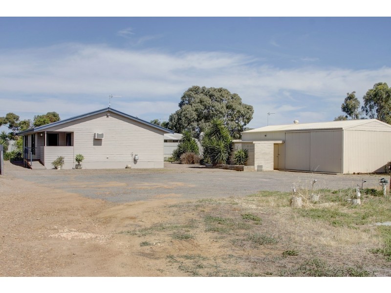 2/3 Murray Drive, North Shields SA 5607