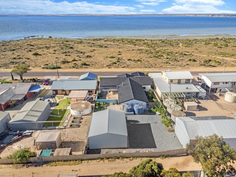 16 Price Thevenard, Ceduna SA 5690