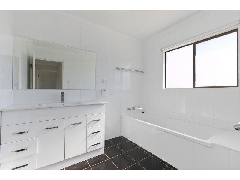 16 Price Thevenard, Ceduna SA 5690