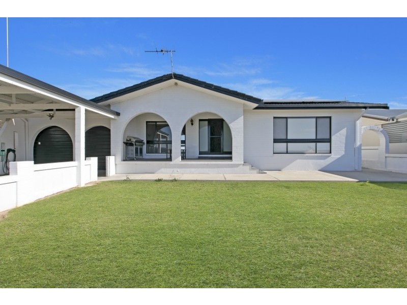 16 Price Thevenard, Ceduna SA 5690